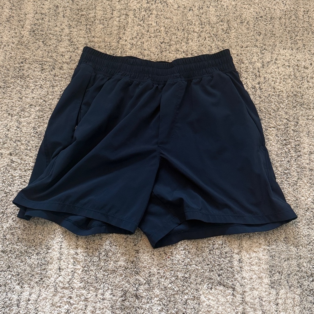 Lululemon Pace Breaker Shorts 5”in